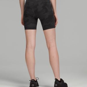 Lululemon Wunder Train High Rise Short 6”